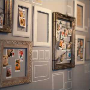 カフェ壁面ディスプレイ